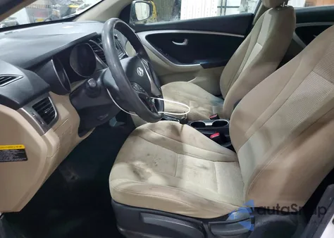 2014 Hyundai Elantra Gt z USA, uszkodzony, nr VIN KMHD35LH3EU224088